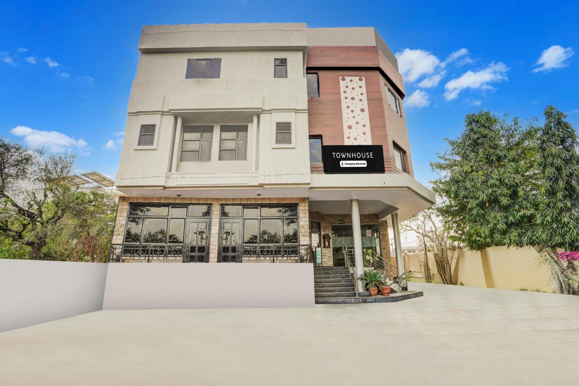 Super Townhouse Sikar Road Jaipur Formerly Hotel Aroma Inn Ngoại thất bức ảnh