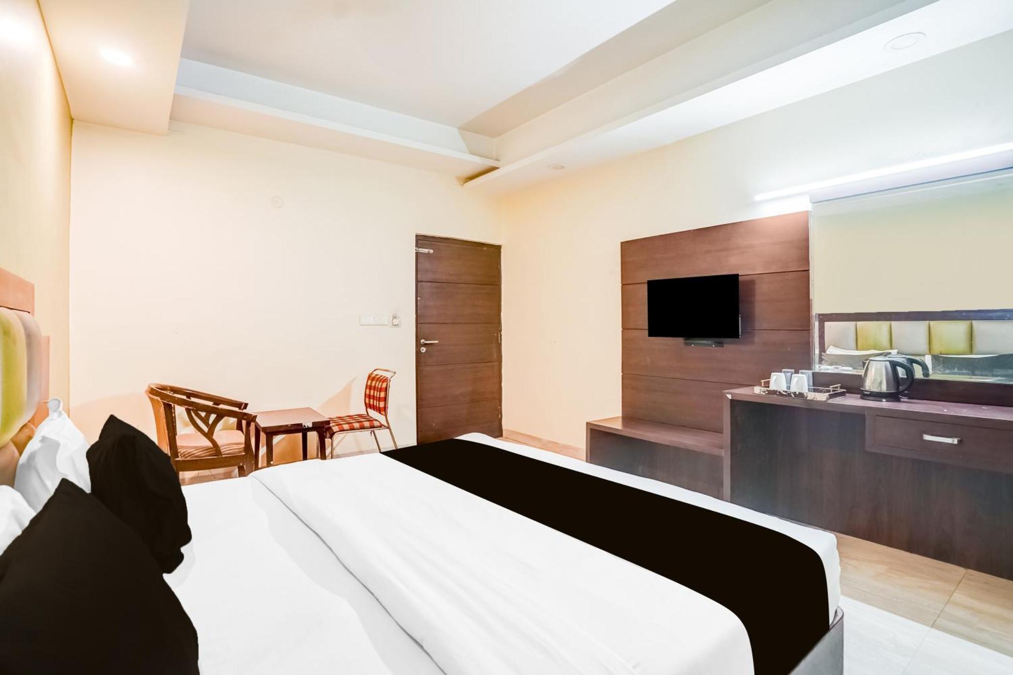Super Townhouse Sikar Road Jaipur Formerly Hotel Aroma Inn Ngoại thất bức ảnh