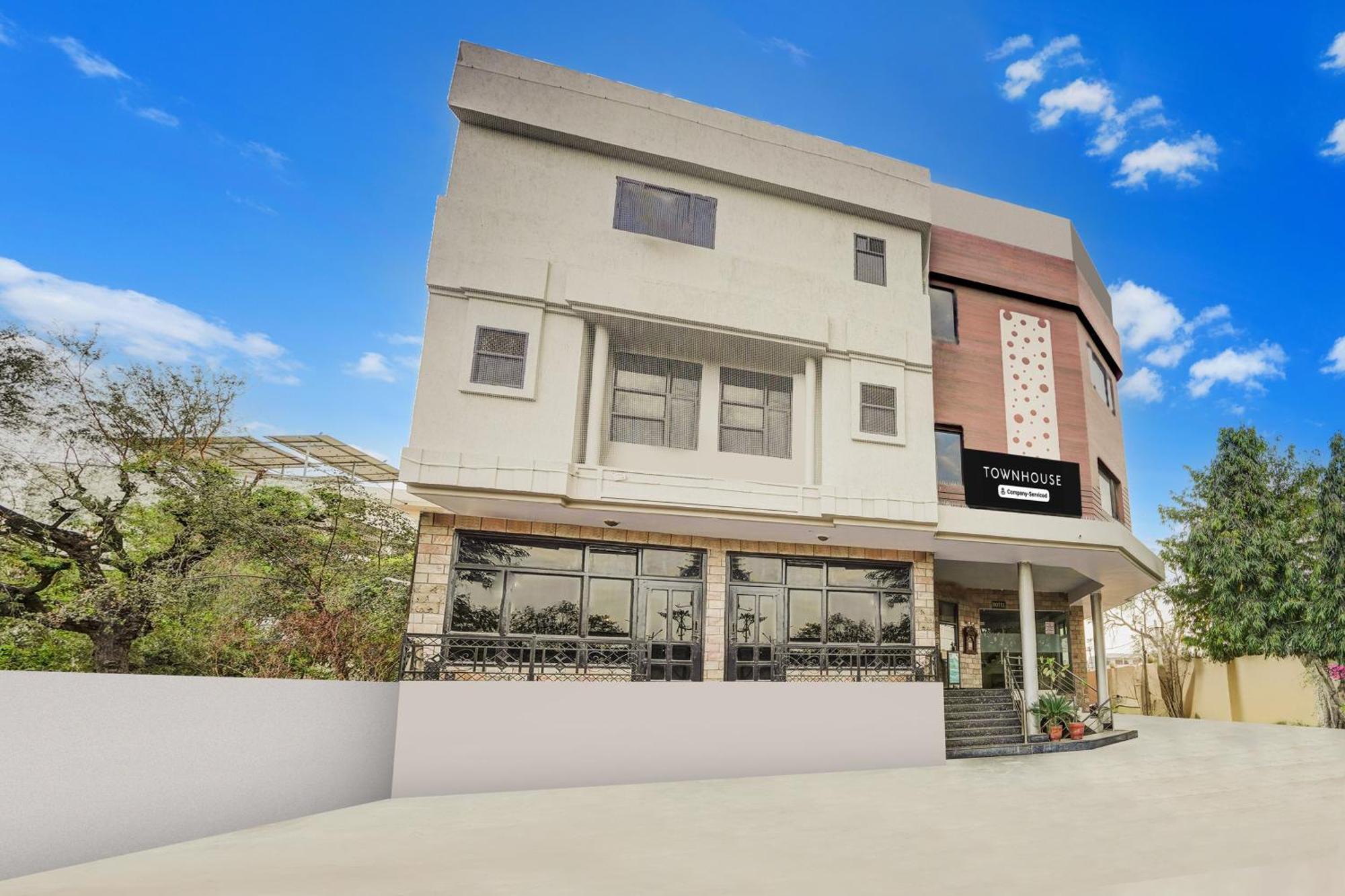 Super Townhouse Sikar Road Jaipur Formerly Hotel Aroma Inn Ngoại thất bức ảnh